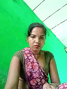 Snapshot of Seema_guptaji chatting on 07-06-26, 08:33 Seema guptaji online show from 07-06-26, 08:33