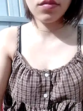 Snapshot of MyMy08 chatting on 06-26-26, 06:45 MyMy08 online show from 06-26-26, 06:45