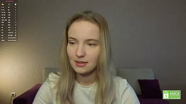 Snapshot of HongTomczak chatting on 05-12-26, 07:38 HongTomczak online show from 05-12-26, 07:38