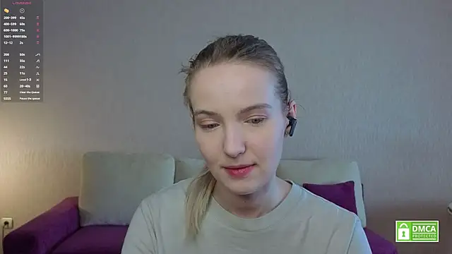 Snapshot of HongTomczak chatting on 05-19-26, 07:37 HongTomczak online show from 05-19-26, 07:37