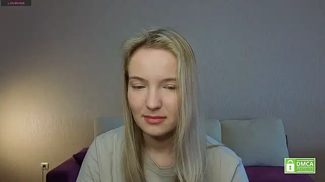Snapshot of HongTomczak chatting on 06-16-26, 07:44 HongTomczak online show from 06-16-26, 07:44