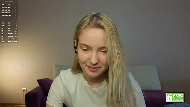 Snapshot of HongTomczak chatting on 06-18-26, 07:52 HongTomczak online show from 06-18-26, 07:52