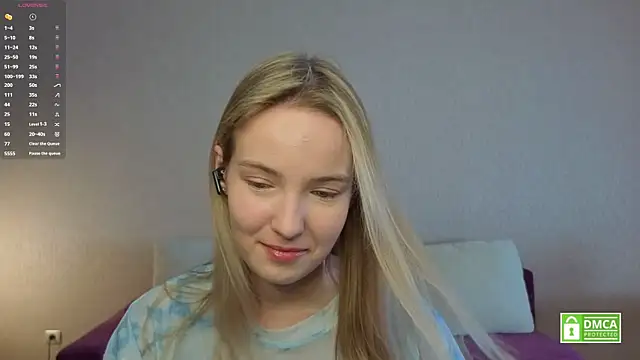Snapshot of HongTomczak chatting on 07-06-26, 06:43 HongTomczak online show from 07-06-26, 06:43