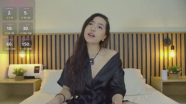 emma morales  online show from 10-21-25, 11:44