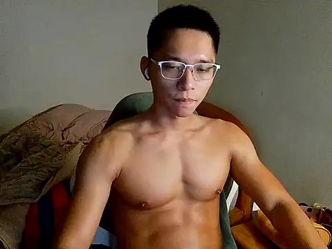 iron0401 online show from 02-17-26, 04:02