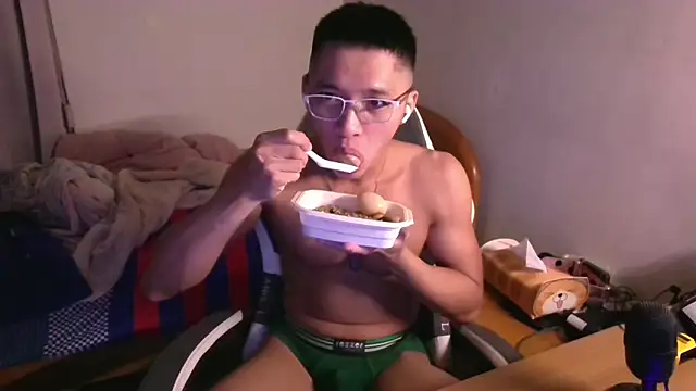 iron0401 online show from 03-20-26, 05:40