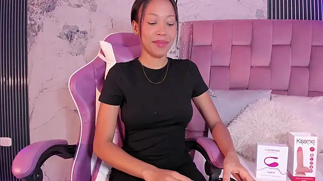 Mia Duarte1 online show from 09-25-25, 07:39