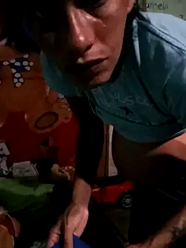 Snapshot of Lagataymoreno chatting on 11-12-25, 07:24 Lagataymoreno online show from 11-12-25, 07:24