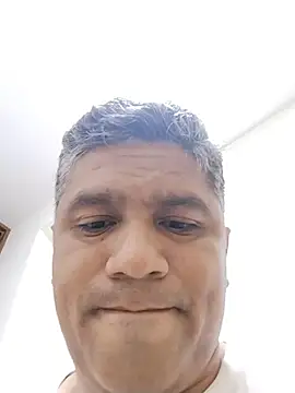 danigarci2307 online show from 11-11-25, 03:01