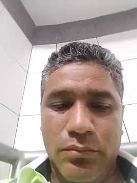 Snapshot of danigarci2307 chatting on 01-10-26, 11:09 danigarci2307 online show from 01-10-26, 11:09