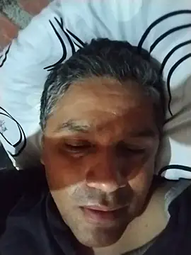 Snapshot of danigarci2307 chatting on 01-11-26, 04:45 danigarci2307 online show from 01-11-26, 04:45