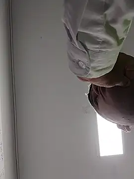 Snapshot of danigarci2307 chatting on 02-03-26, 09:31 danigarci2307 online show from 02-03-26, 09:31