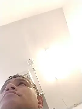 Snapshot of danigarci2307 chatting on 02-09-26, 05:28 danigarci2307 online show from 02-09-26, 05:28