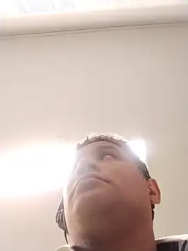 Snapshot of danigarci2307 chatting on 02-24-26, 01:03 danigarci2307 online show from 02-24-26, 01:03