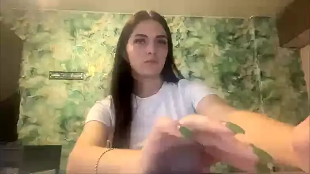 Snapshot of TianaWidell chatting on 09-15-25, 12:38 TianaWidell online show from 09-15-25, 12:38