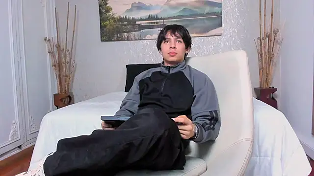 Tyler durten online show from 09-10-25, 03:17