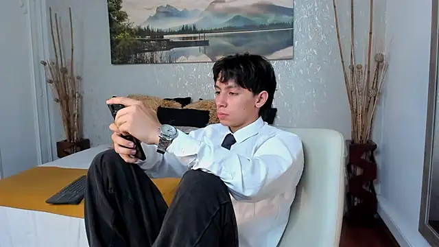 Tyler durten online show from 10-24-25, 03:14