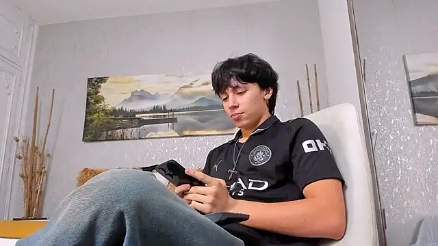 Tyler durten online show from 11-21-25, 03:05