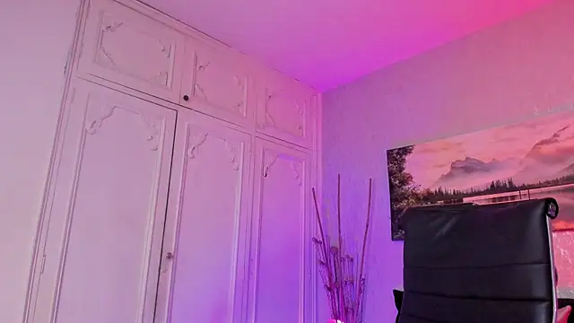 Tyler durten online show from 07-15-26, 03:12