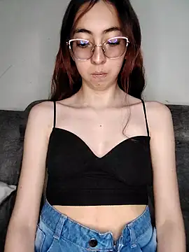 AnnieSparkle online show from 09-30-25, 12:15