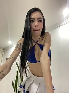 Snapshot of valentinagomez17 chatting on 02-18-26, 04:52 valentinagomez17 online show from 02-18-26, 04:52
