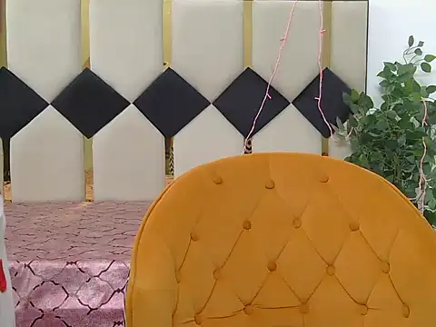 Its-ishikaa online show from 10-29-25, 03:53