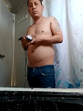 Snapshot of B3toBaby chatting on 06-14-26, 01:25 B3toBaby online show from 06-14-26, 01:25