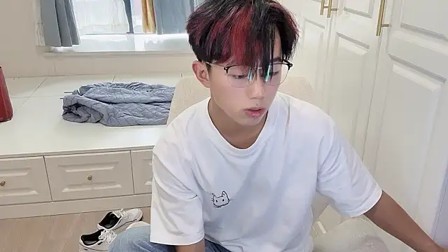 STxuguanhan online show from 09-23-25, 08:06