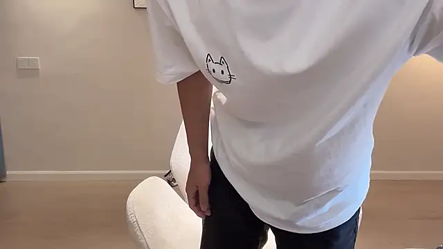 STxuguanhan online show from 09-25-25, 10:19