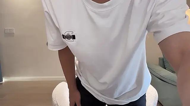 STxuguanhan online show from 10-05-25, 08:23