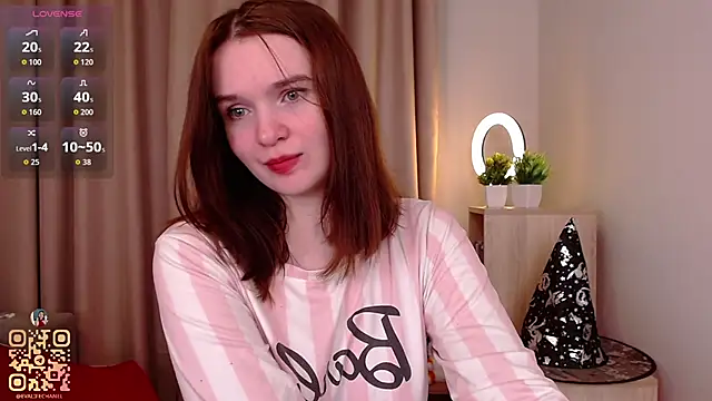 EvaJackson111 online show from 10-19-25, 02:18