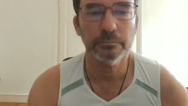 Snapshot of stallionrider88 chatting on 09-20-25, 01:01 stallionrider88 online show from 09-20-25, 01:01