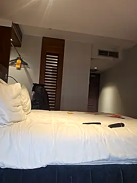 Snapshot of Filthymaddymilfy25 chatting on 12-05-25, 04:47 Filthymaddymilfy25 online show from 12-05-25, 04:47