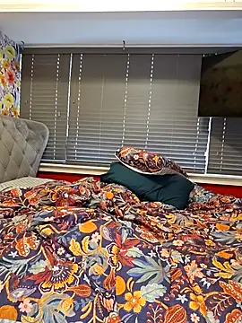 Snapshot of Filthymaddymilfy25 chatting on 02-25-26, 09:19 Filthymaddymilfy25 online show from 02-25-26, 09:19