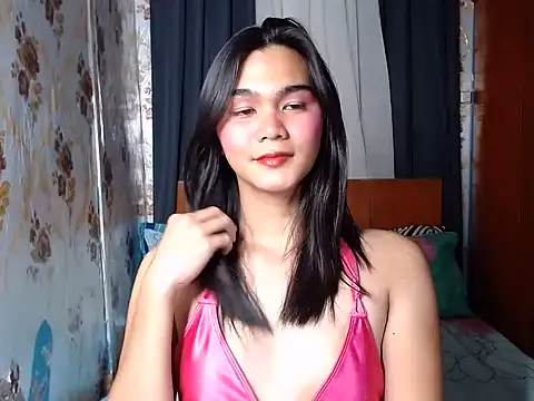 Snapshot of lady_in_moon chatting on 03-05-26, 03:52 lady in moon online show from 03-05-26, 03:52