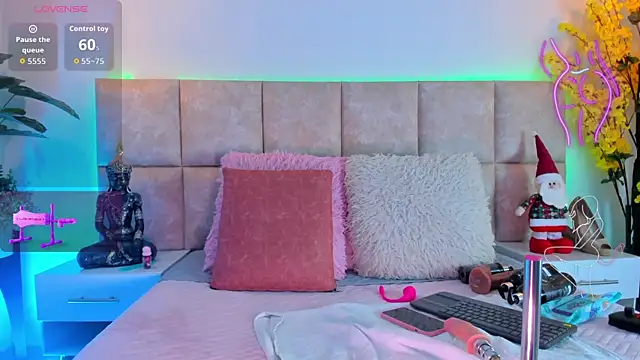 GabbieMonson online show from 12-18-25, 01:39