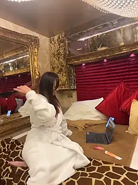 Snapshot of 69sexylife chatting on 12-17-25, 04:46 69sexylife online show from 12-17-25, 04:46