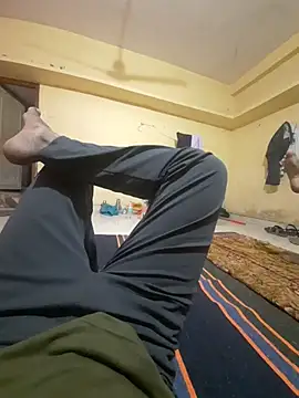 choot paglu online show from 11-11-25, 01:44