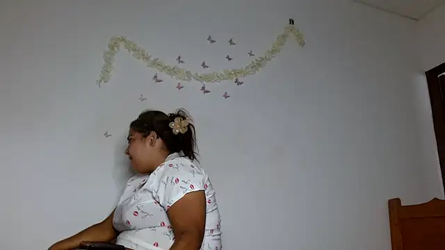 69smallstar online show from 10-27-25, 05:50