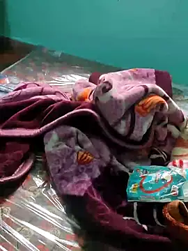 Snapshot of DivyaBhabhi69@xh chatting on 11-04-25, 06:56 DivyaBhabhi69xh online show from 11-04-25, 06:56