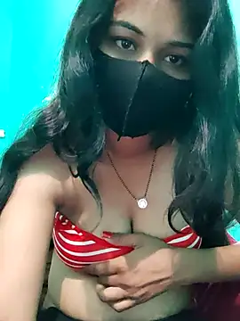 Snapshot of DivyaBhabhi69@xh chatting on 11-05-25, 04:01 DivyaBhabhi69xh online show from 11-05-25, 04:01