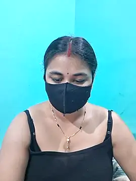 Snapshot of DivyaBhabhi69@xh chatting on 07-16-26, 12:22 DivyaBhabhi69xh online show from 07-16-26, 12:22