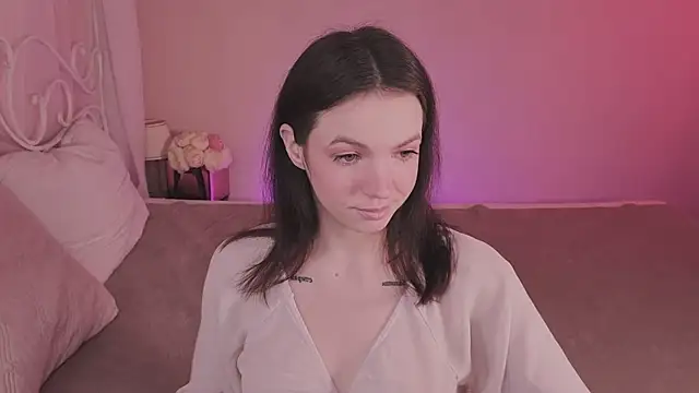 Loona Eclipse online show from 10-15-25, 08:42