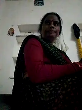 Suhani hot12 online show from 09-24-25, 02:09