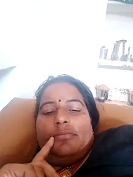 Snapshot of Suhani_hot12 chatting on 12-17-25, 06:52 Suhani hot12 online show from 12-17-25, 06:52