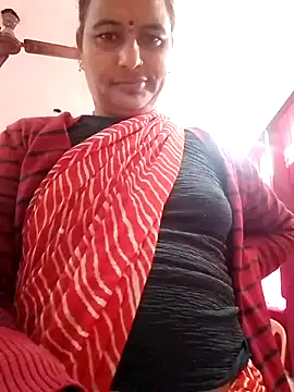 Snapshot of Suhani_hot12 chatting on 12-20-25, 03:35 Suhani hot12 online show from 12-20-25, 03:35