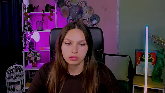 Snapshot of niri_vex chatting on 10-03-25, 11:18 niri vex online show from 10-03-25, 11:18