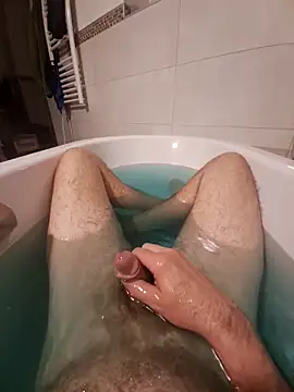 Snapshot of chrisili1986 chatting on 11-28-25, 03:36 chrisili1986 online show from 11-28-25, 03:36