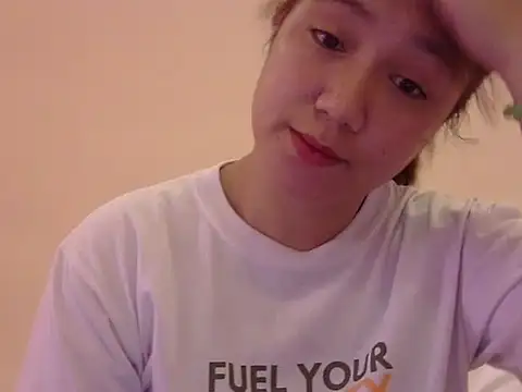 Lovelyclaya online show from 02-18-26, 12:50