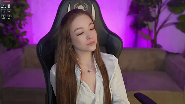 Snapshot of Ella_054 chatting on 02-05-26, 07:51 Ella 054 online show from 02-05-26, 07:51